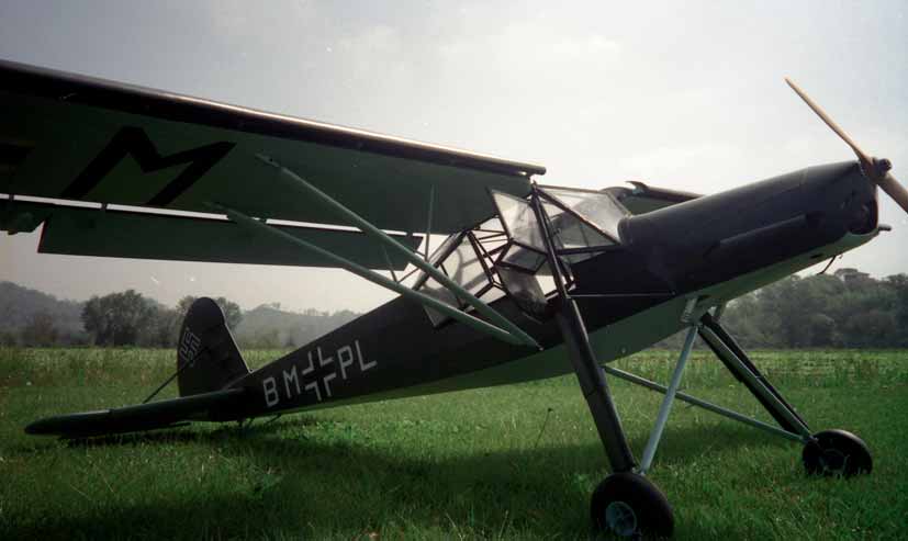 Photo of Paolo Severin's 1/4 scale model of the Fi 156 Storch